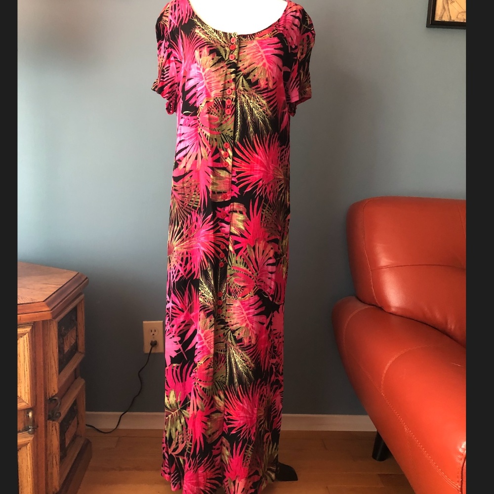 Vintage Plum floral pink maxi dress made in Canada EUC